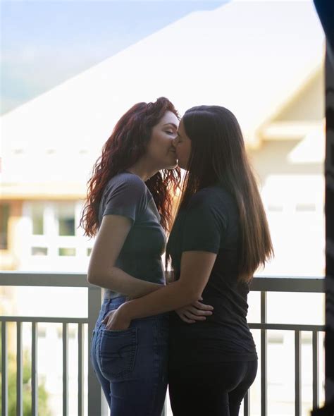 amateur lesbian pictures|Lesbians Couple Photos, Download The BEST Free Lesbians。